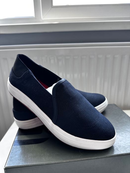 Нови кецове G STAR