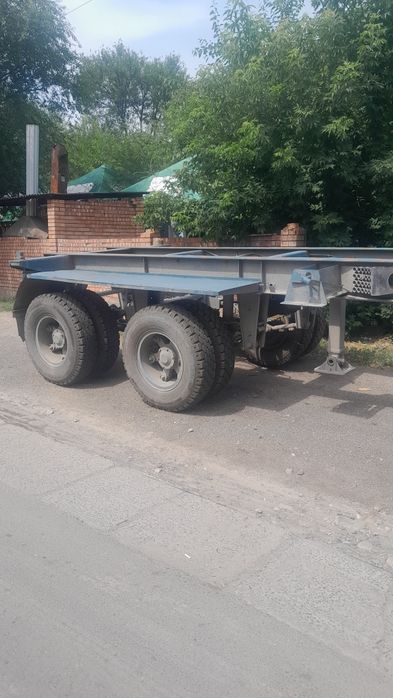 Полу прицеп Контейнеровоз