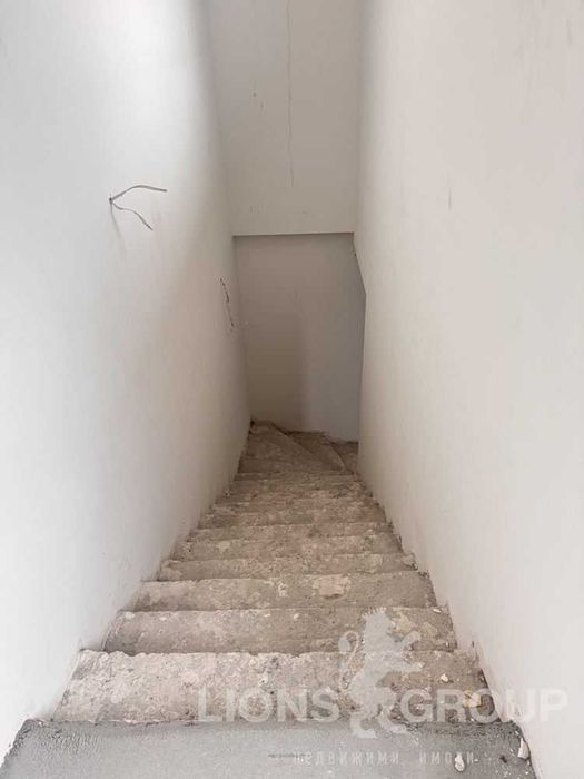 Продава се Къща в с. Лозен, Област София-град - 265 кв.м за 1001 €/кв.м - Снимка #18