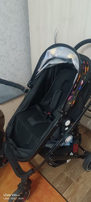 Продам детскую коляску