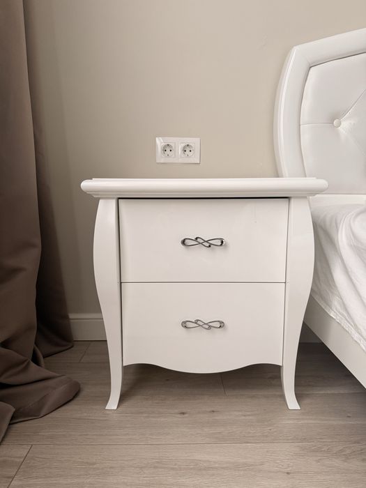 Спальня (шкаф и кровать)