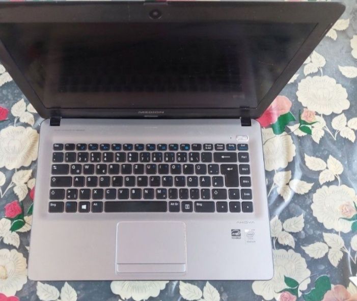 Laptop Medion Akoya
