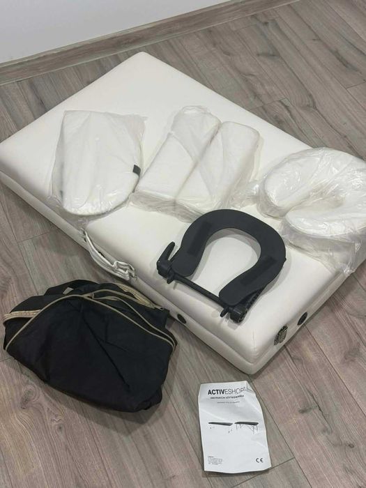 Масажна сгъваема кушетка