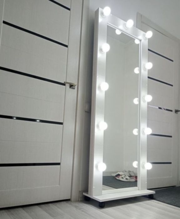 Продам зеркало 80*100