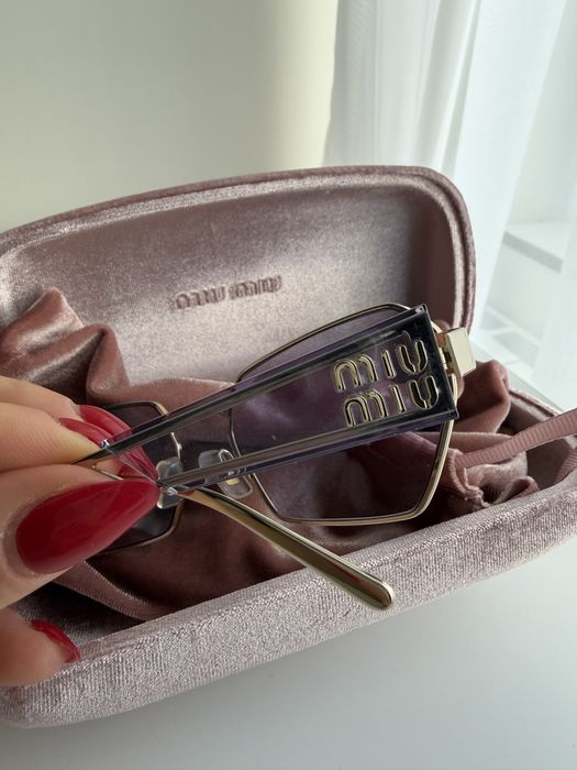 Miu Miu Слънчеви очила