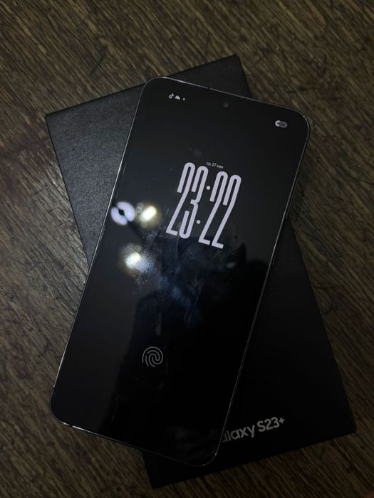 Samsung Galaxy s23+