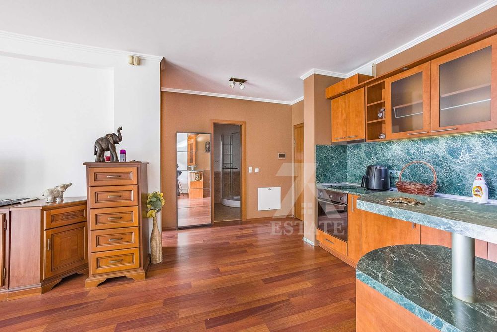 Дава се под наем Двустаен апартамент в София, Борово - 62 кв.м за 663 € - Снимка #1