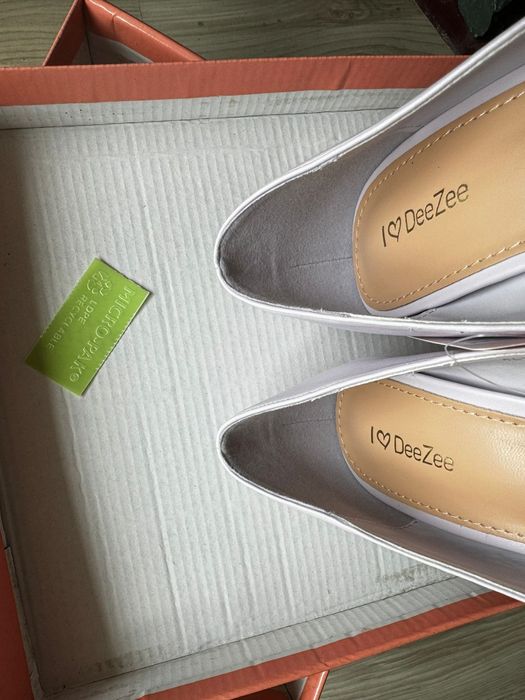 Pantofi NOI, marime 37