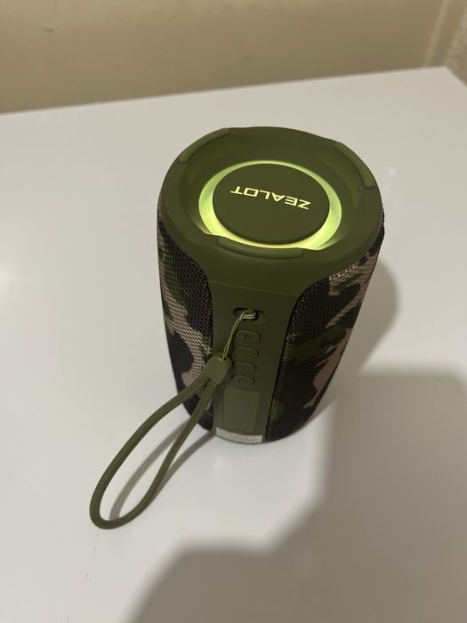 Zealot - s61  Bluetooth колонка.