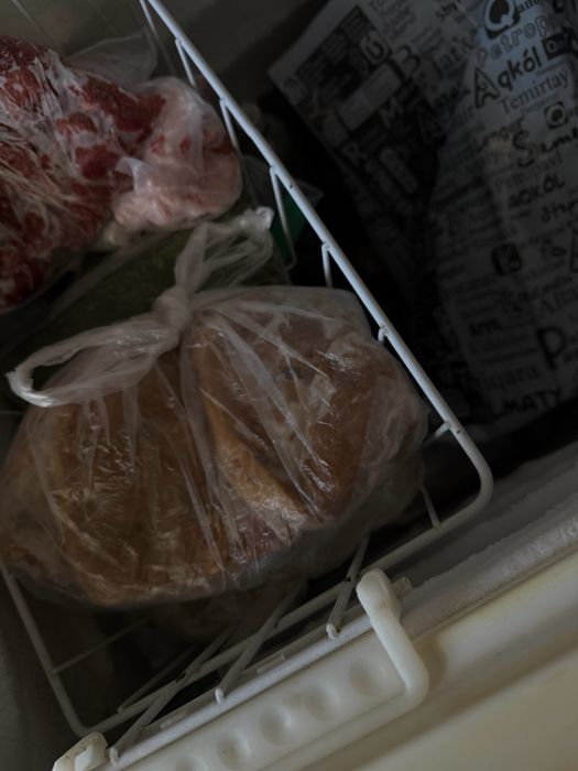 Продам морозильную камеру