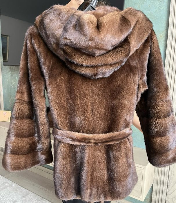 Продам дубленку Mango,  шубы из норки.