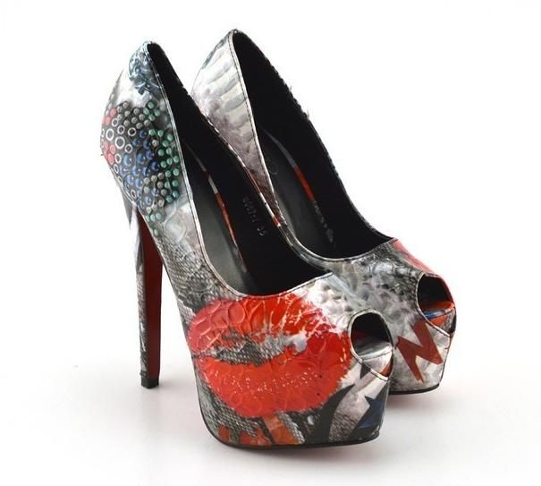 Pantofi lac dama toc cui platforma ascunsa talpa rosie varf decupat 38