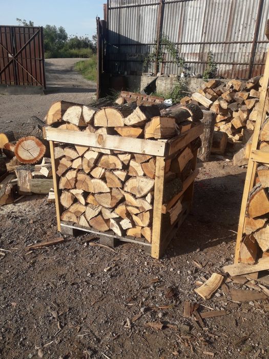 Lemne de foc esență tare.