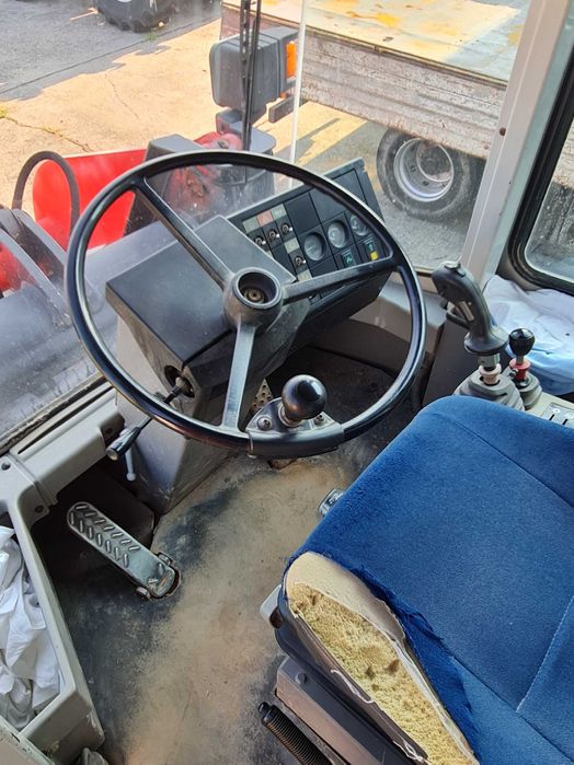 Incarcator frontal Fiat Hitaki