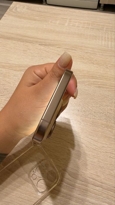 Iphone 16 pro 250 gb