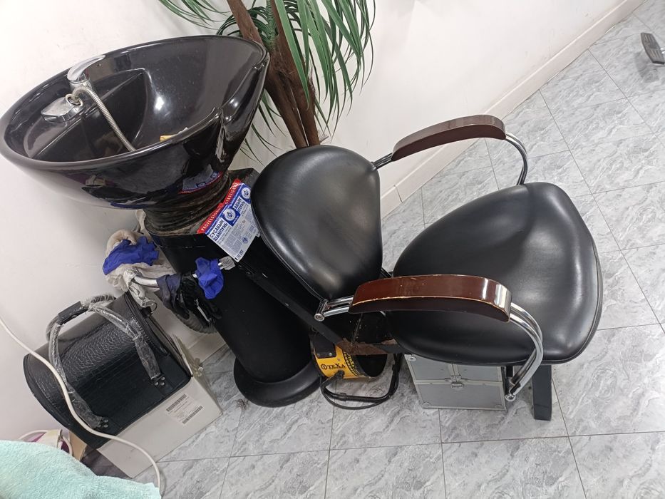 Срочно продам для парикмахерской мойку