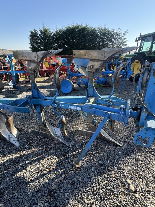 Plug LEMKEN OPAL 3 brazde