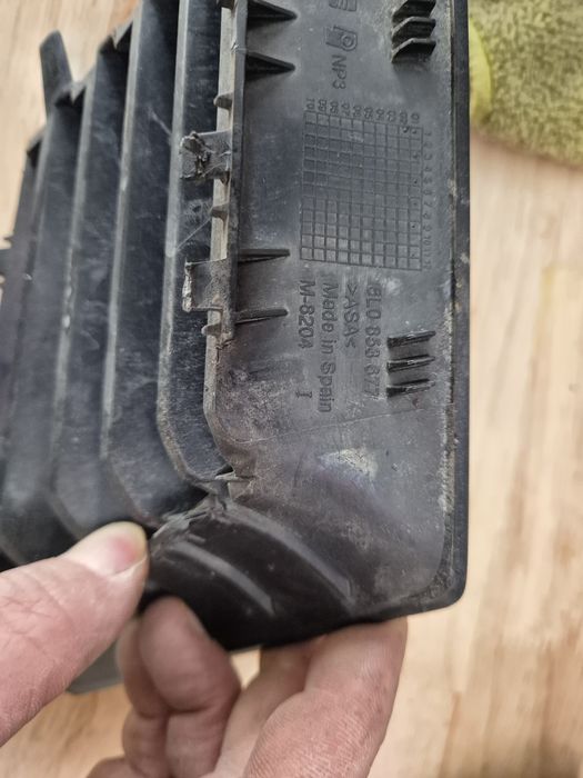 Grile grila Seat Ibiza 6L originale