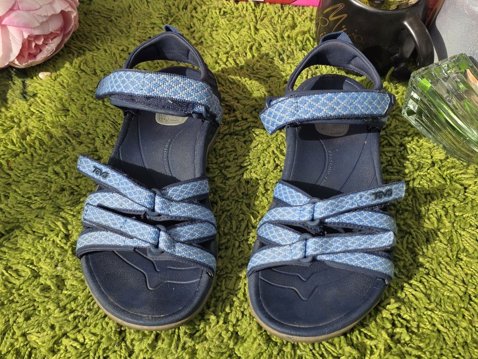 Teva сандали N36