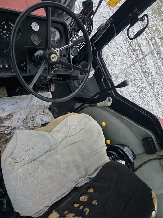 Tractor Case 1056 XL 4x4 incarcator frontal priza si tiranti pe fata