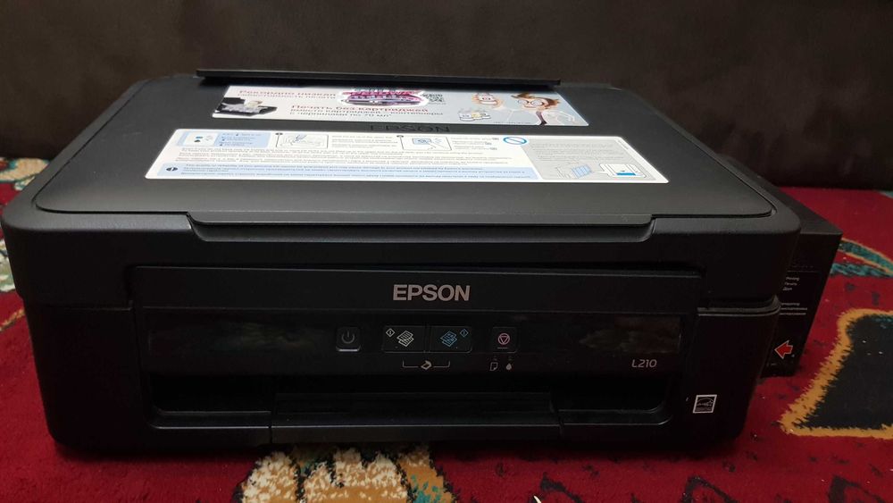 Мфу Epson . Принтер, сканер, ксерокс