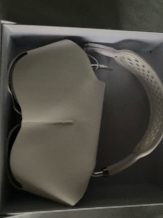 Airpods Max наушники