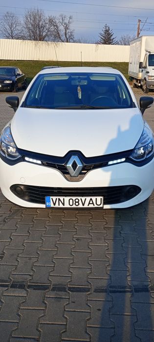 Vând Renault Clio 2015