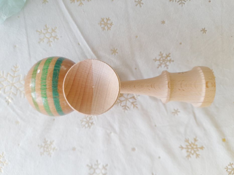 Prism kendama First Light + tama natty