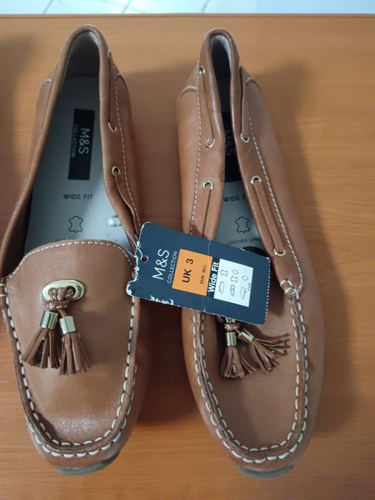 Vind  botine Next numărul 37