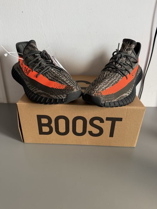 Yeezy 350 V2 Beluga