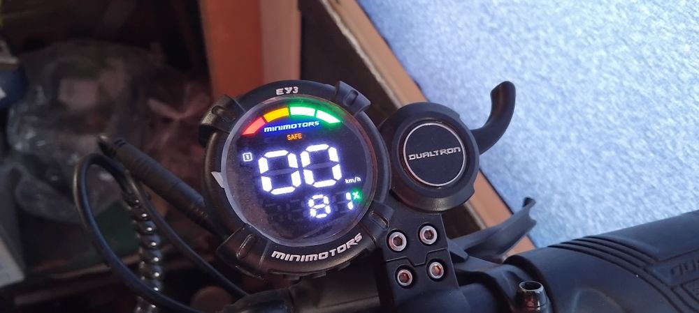 Продаётся Dualtron city 14колеса