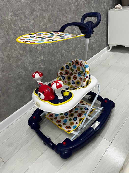 Ходунок для ребенка