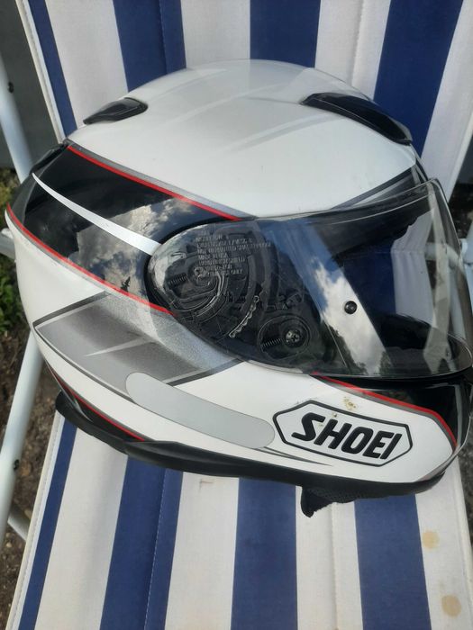 Мото каска SHOEI