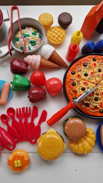 Детски кухненски комплект – храна и прибори, ~80 части