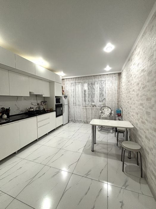 3х ком квартира район Караван