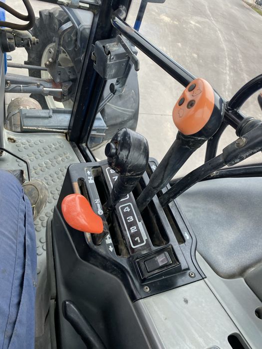 New Holland 8340