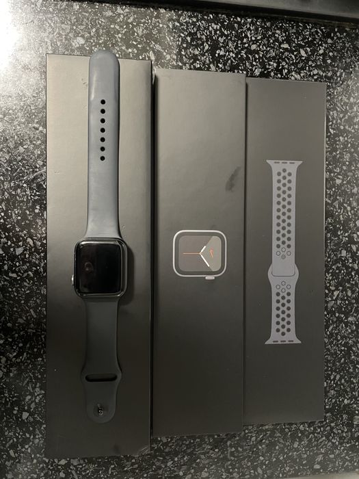 apple watch 6 series nike