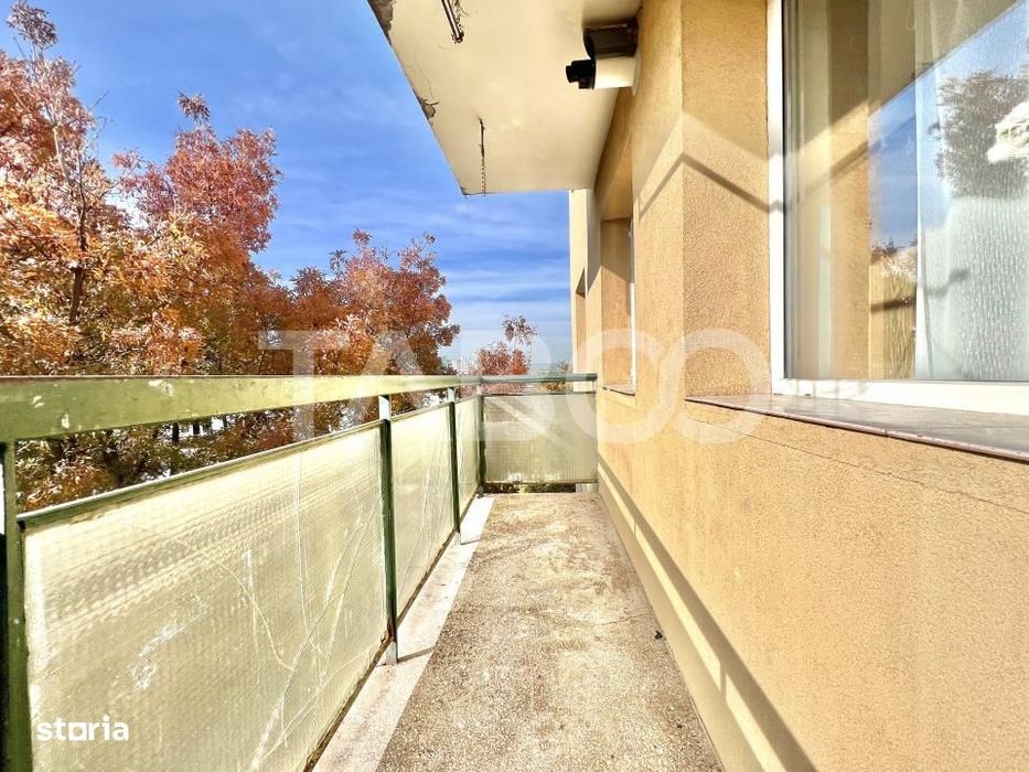 Apartament cu 3 camere de vanzare in Manastur izolat 2 balcoane boxa