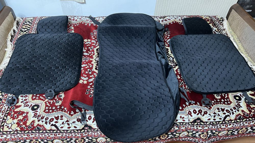 Чехлы на сиденья автомобиля