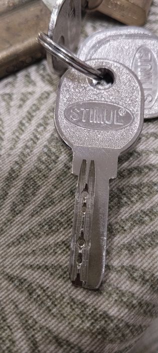 Сердцевина от замков