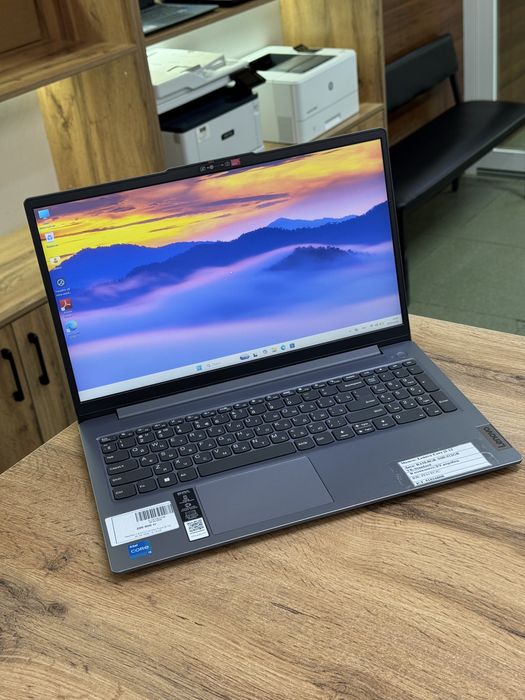 Lenovo IdeaPad Slim 3i