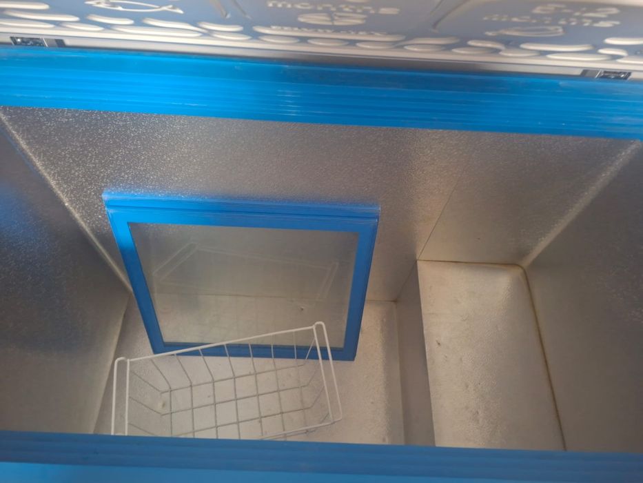 Срочно продам морозильник