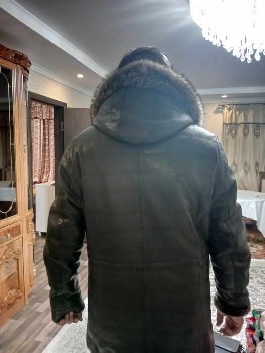 Продам дубленку новую