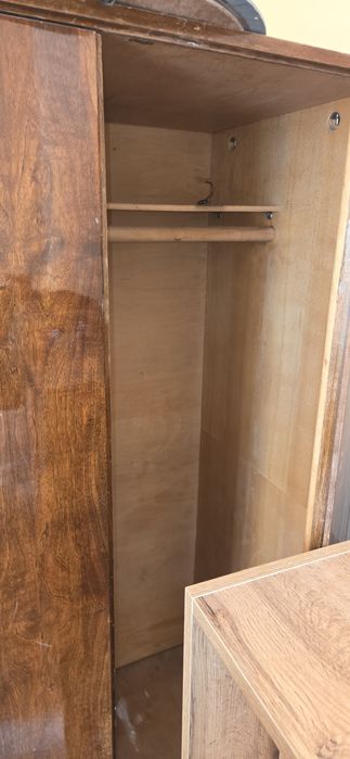 Шифоньер отдам даром