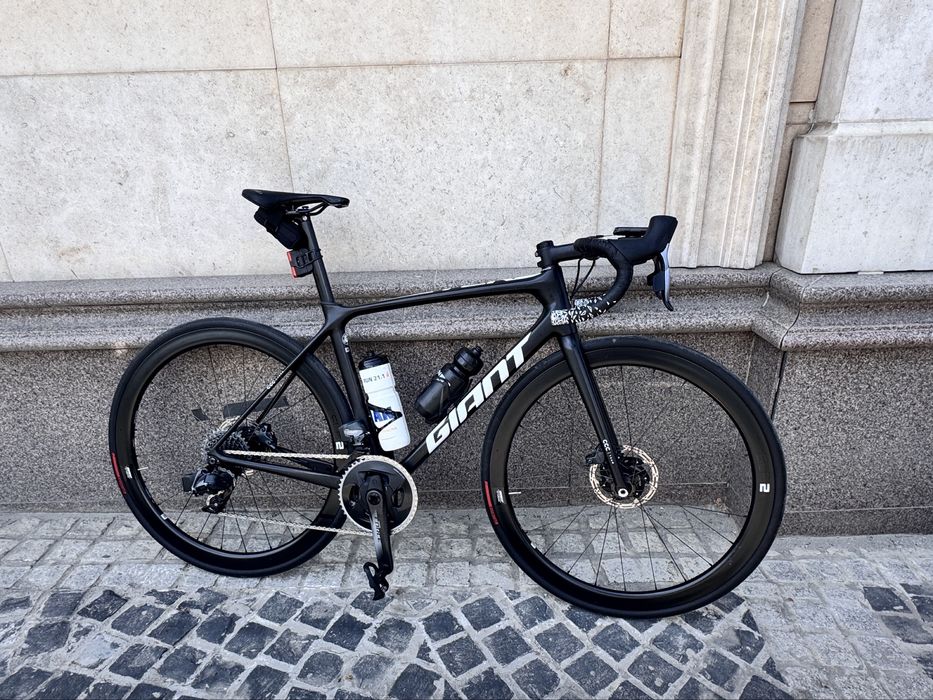 Шоссейный велосипед Giant TCR