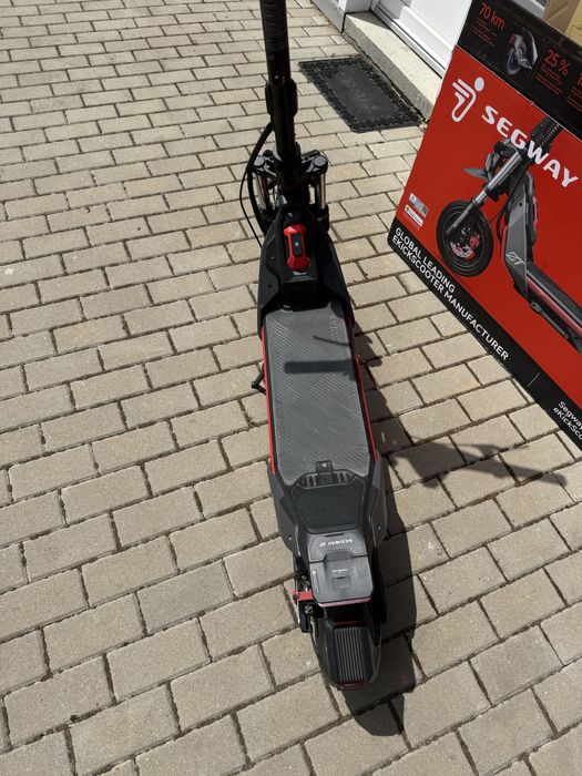 Trotineta electrica SEGWAY ZT3 PRO