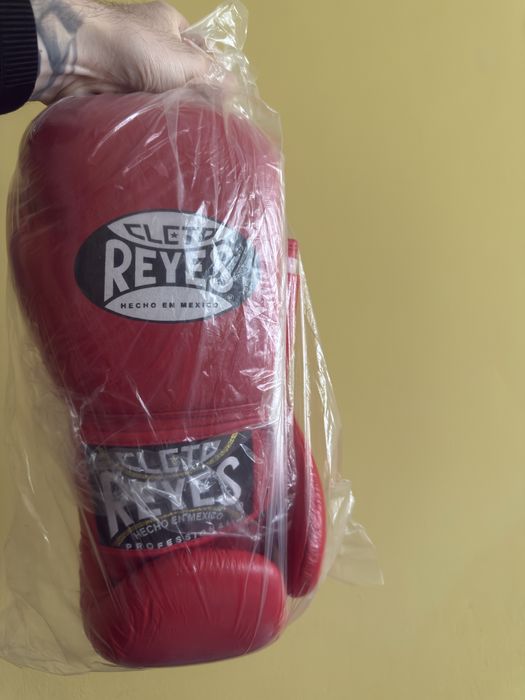 Manusi de box Cleto Reyes