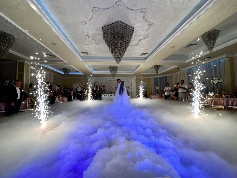 Cabina foto /oglinda/Fum greu/Platforma 360/Baloane /Gender reveal