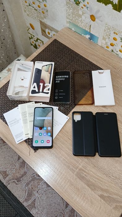 Самсунг А 12 продам