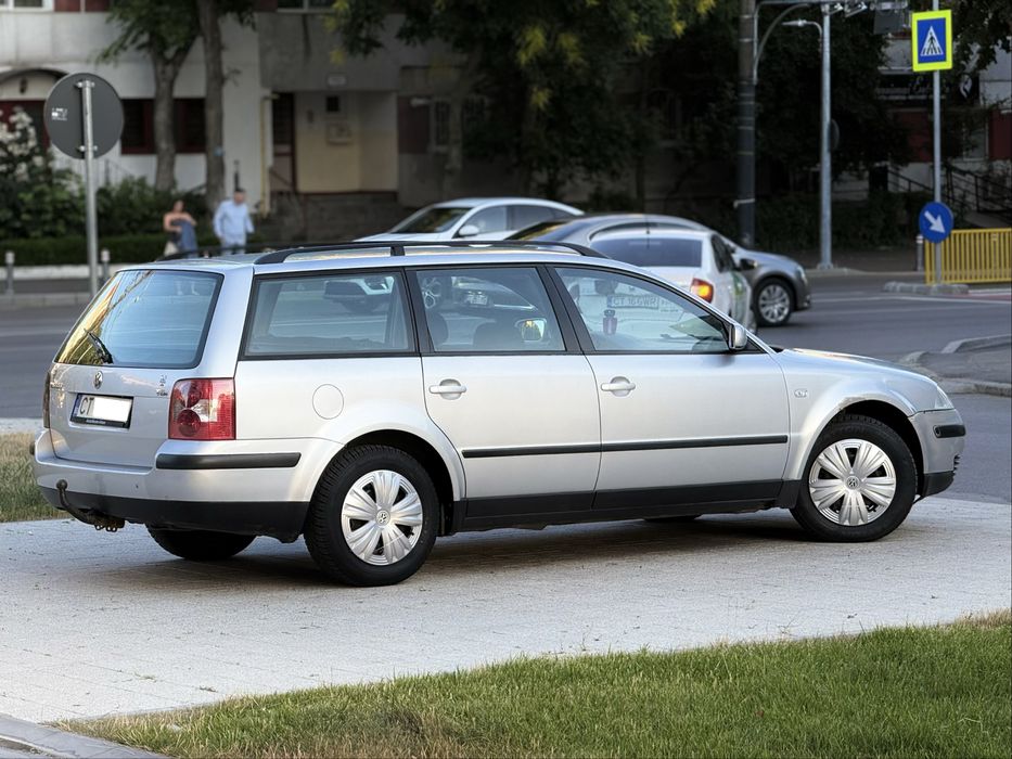 VOLKSWAGEN Passat 2004 — imagine 3
